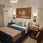 Suite Memoralia Mar 2